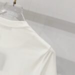 T-shirt - Image 20