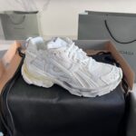 Runner - Image 9