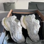 Runner - Image 8