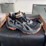 Runner - Image 8