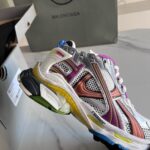 Runner - Image 11