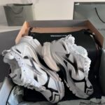 Runner - Image 6