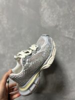 Runner - Image 8