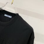 T-shirt - Image 17