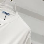 T-shirt - Image 15