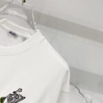 BRBRY T-shirt - Image 17