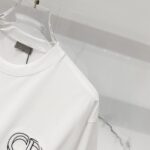 DR T-shirt - Image 9