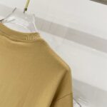 BRBRY T-shirt - Image 35