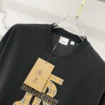 BRBRY T-shirt - Image 14