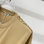 BRBRY T-shirt - Image 16