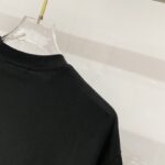 BRBRY T-shirt - Image 29