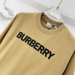 BRBRY T-shirt - Image 33