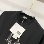 DR T-shirt - Image 13