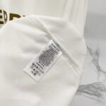 BRBRY T-shirt - Image 9