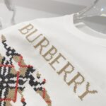 BRBRY T-shirt - Image 17