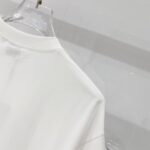 BRBRY T-shirt - Image 8