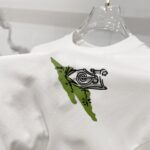 BRBRY T-shirt - Image 16