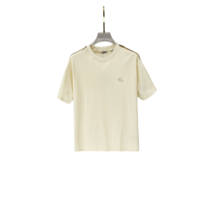BRBRY T-shirt
