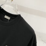 DR T-shirt - Image 30
