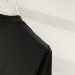 BRBRY T-shirt - Image 27