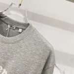 BRBRY T-shirt - Image 19