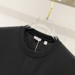 BRBRY T-shirt - Image 22
