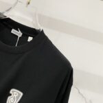 BRBRY T-shirt - Image 27