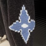 LV sweatshirt - Image 4