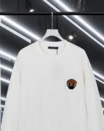 LV sweatshirt - Image 4