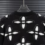 LV sweatshirt - Image 5