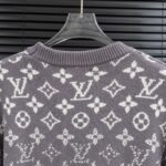 LV sweatshirt - Image 5