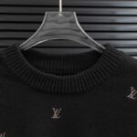 LV sweatshirt - Image 3
