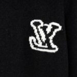 LV sweatshirt - Image 4