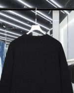 LV sweatshirt - Image 5