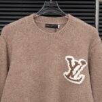 LV sweatshirt - Image 9