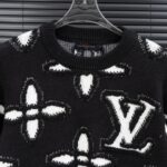 LV sweatshirt - Image 3