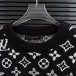 LV sweatshirt - Image 3