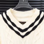 LV sweatshirt - Image 3