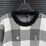 LV sweatshirt - Image 3