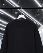 LV sweatshirt - Image 5