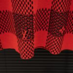 LV sweatshirt - Image 4