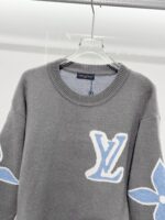 LV sweatshirt - Image 3