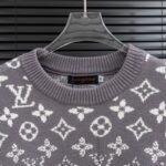 LV sweatshirt - Image 3