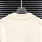 CD Sweatshirt - Image 9